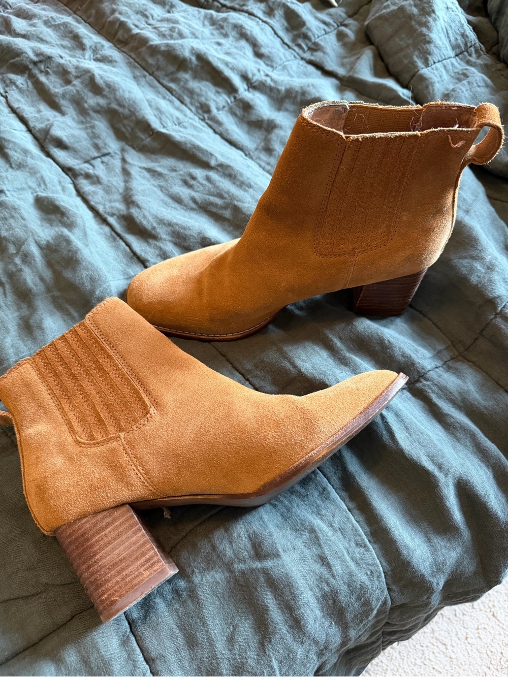 Madewell Suede Ankle Booties in Tan with Stacked Heel